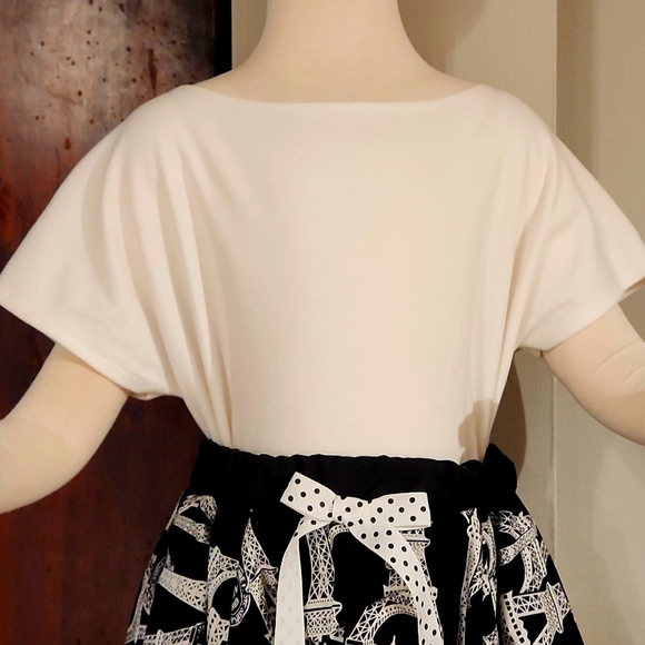 HANDMADE GIRLS 2PC TOP & SKIRT EIFFEL TOWER PRINT SIZE 4T. - Picture 3 of 7